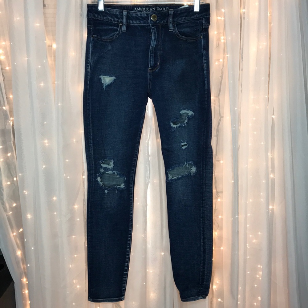 Distressed High Waisted Jeggings